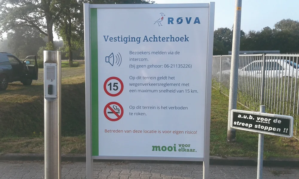 Bewegwijzering in de vorm van een projectbord